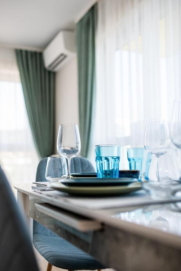 Sky Academic Apartment Varna Ngoại thất bức ảnh