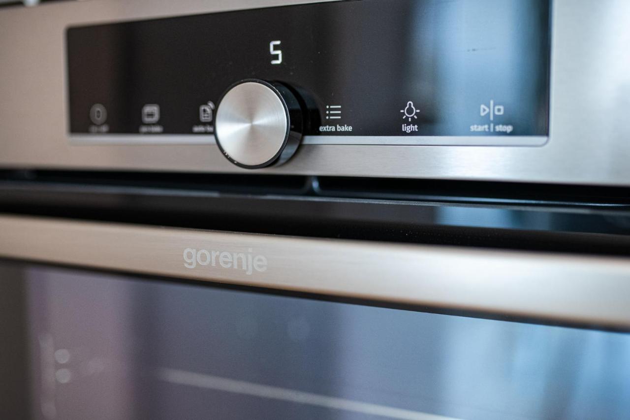 Sky Academic Apartment Varna Ngoại thất bức ảnh